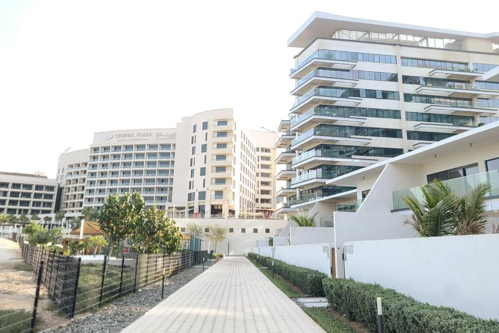 Luxury Apartment In Yas Island Abu Dhabi Buitenkant foto